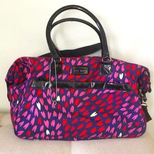 Medium size duffle bag